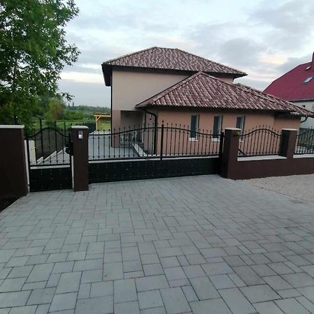 Villa Leona Gyenesdiás Extérieur photo